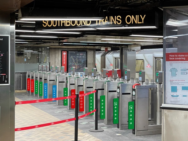 Mock-up showing an example of directional changes at certain faregates 