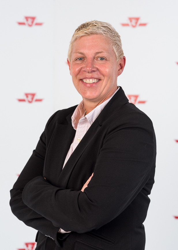 Portrait of Lynn Middleton